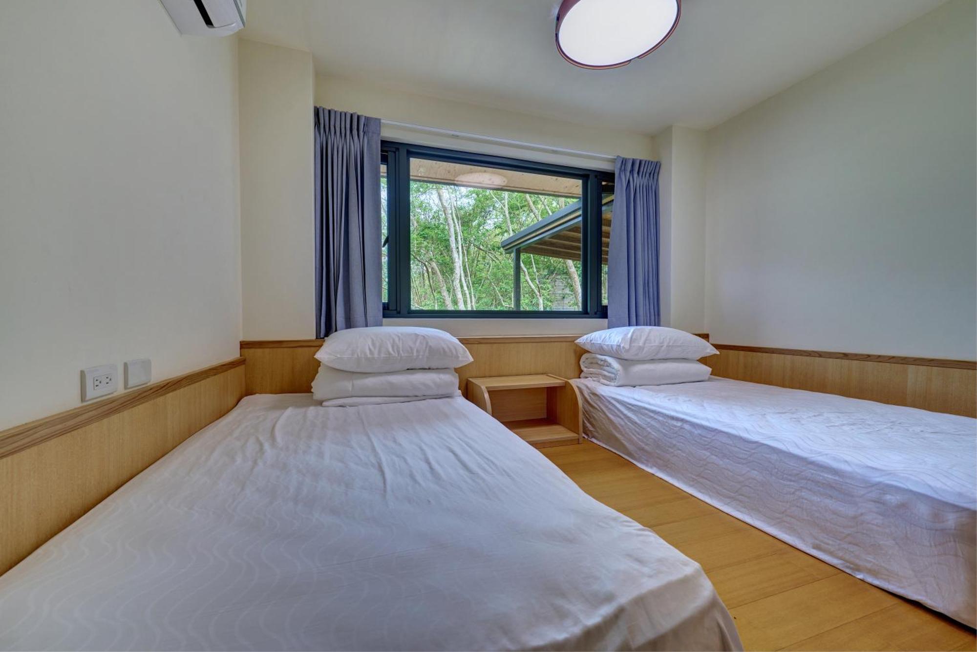 Zhou Ye Cottage Sanyi Exterior photo
